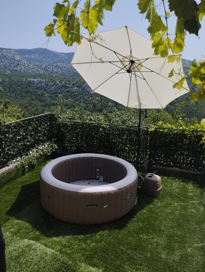 Holiday Home Carevic Gornja Brela Zewnętrze zdjęcie
